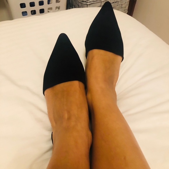 Black Pointy flats 🥿 from Forever 21, size 7.5. - Picture 4 of 8